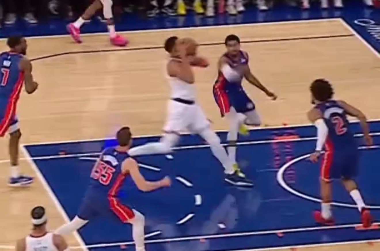 🏀 Brunson & Kat Combine for 54… Knicks Still Drop 126–111 to Detroit
