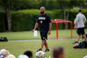 Giants Interview Saints' Running Back Coach